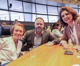 Sessão solene da Câmara Legislativa do DF em homenagem aos 53 anos do Hospital Universitário de Brasília (HuB)